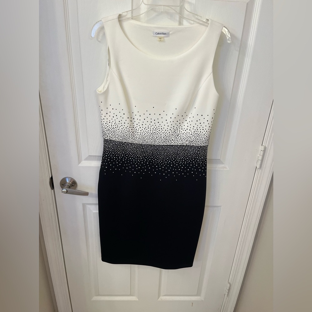 Calvin Klein Black and Cream/White Gradient Mini Dress